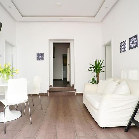 Wonderful Big Apartment Near Yppen Market Відень Екстер'єр фото